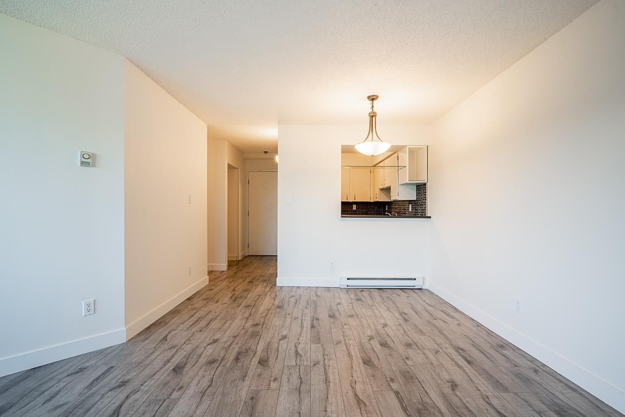 311 - 5294 204 Image 5