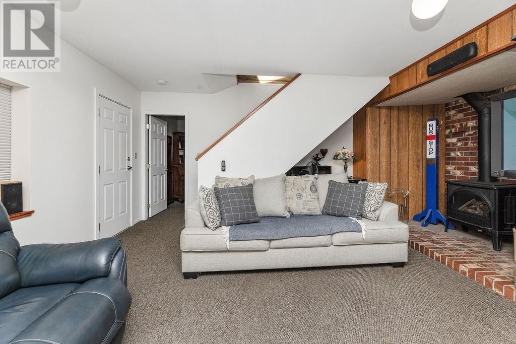 1419 CHASTER ROAD Image 23