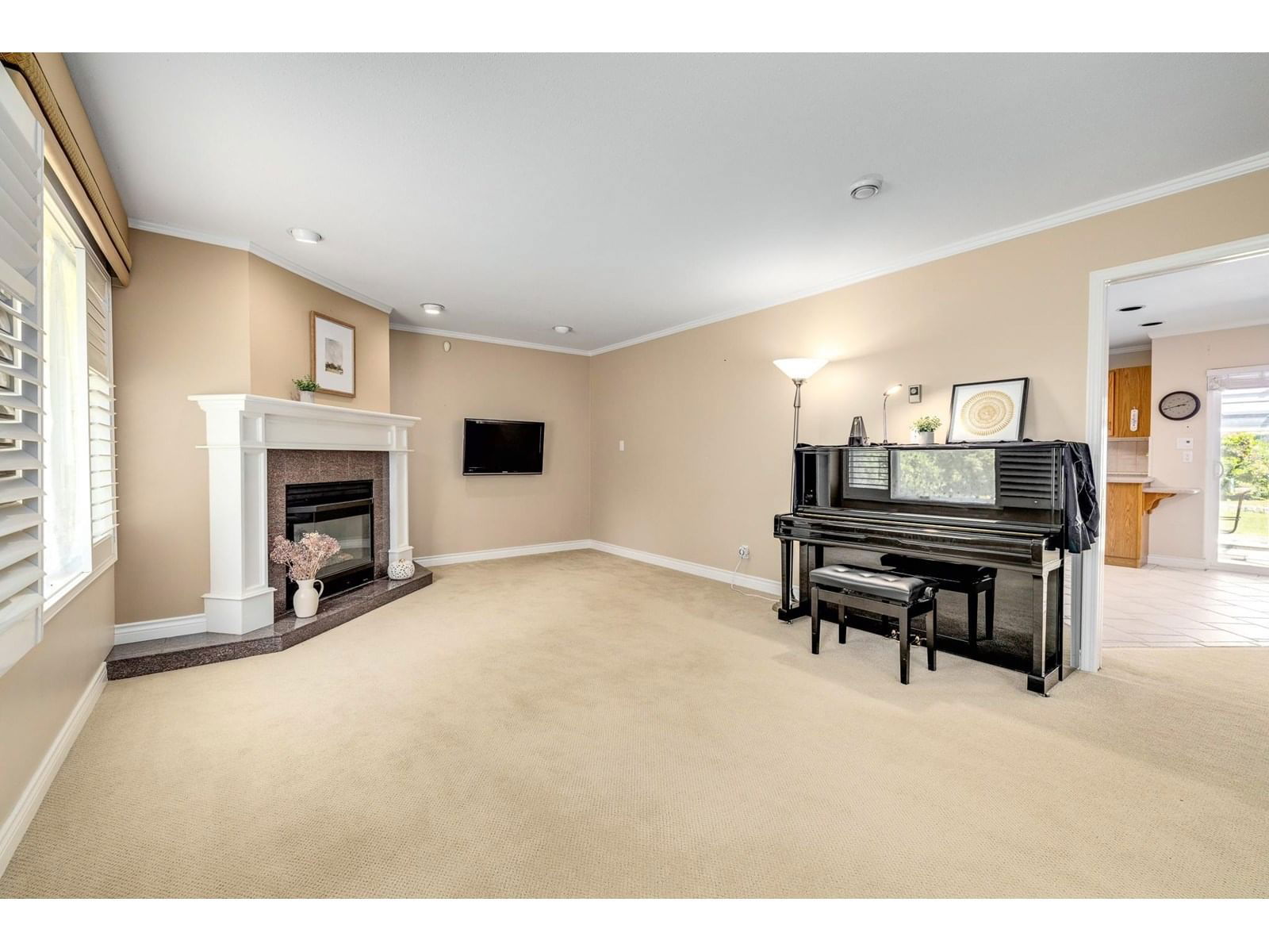 2730 133 Image 7