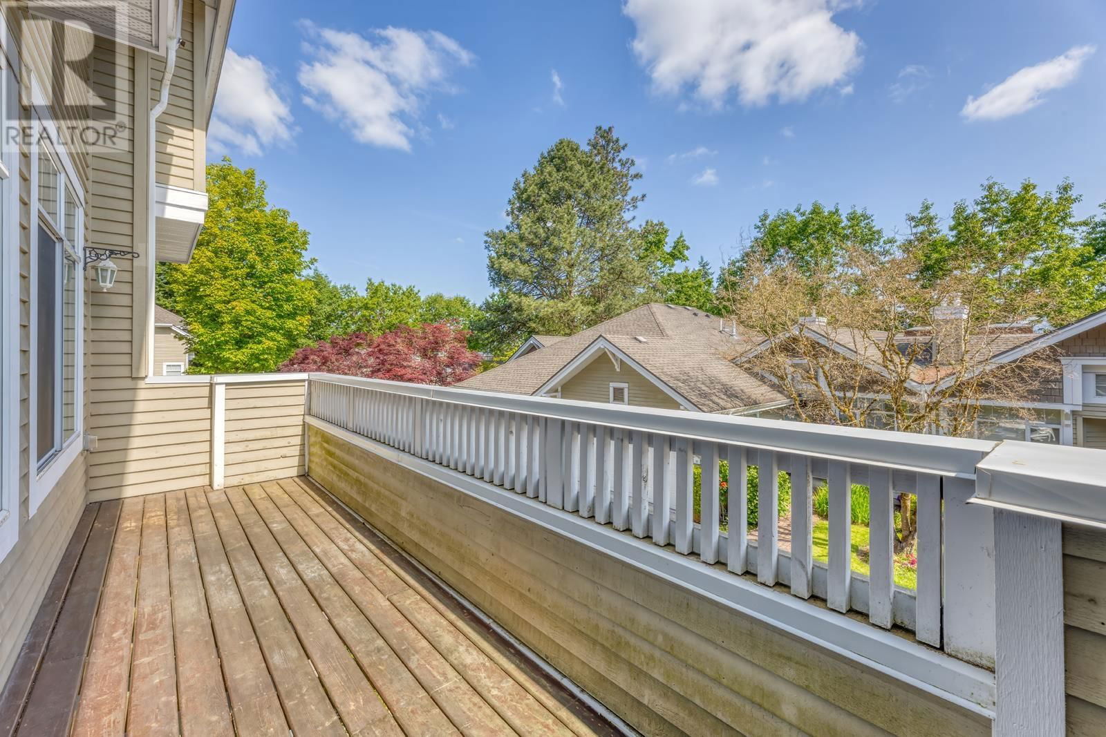 22 - 5240 OAKMOUNT CRESCENT Image 12