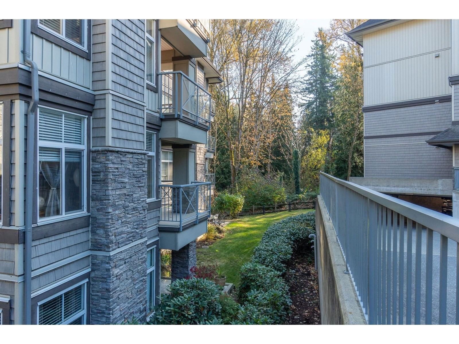 309 - 33318 BOURQUIN EAST Image 36
