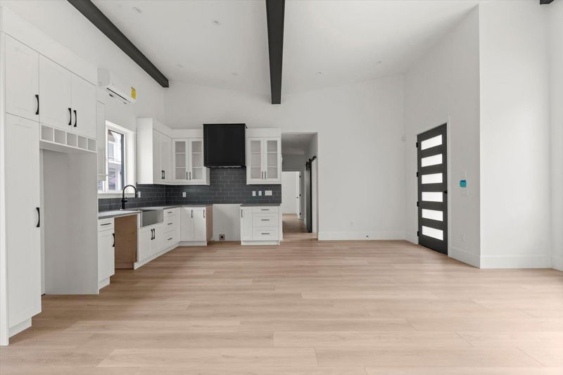 Tertiary Property View