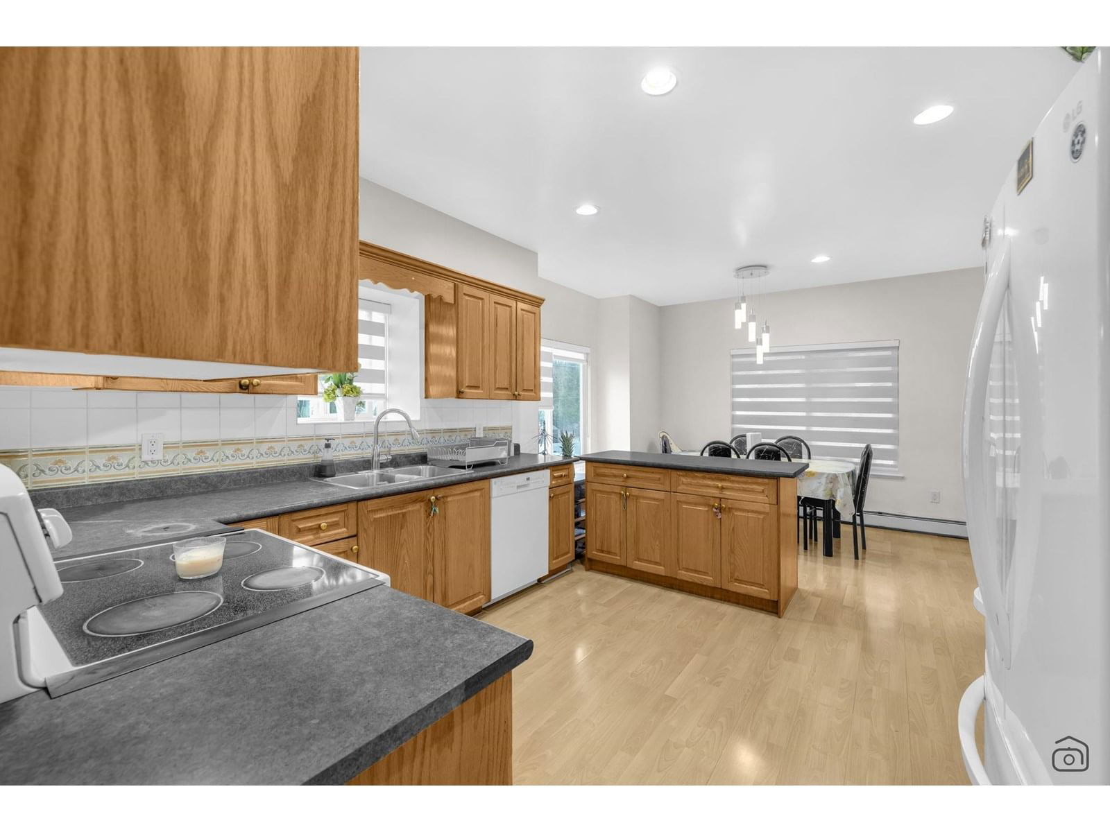 7480 LEE Image 6