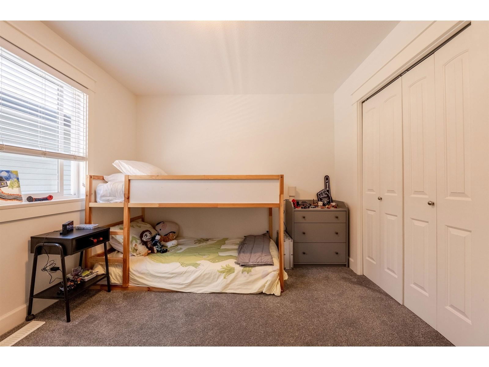 7276 196A Image 21
