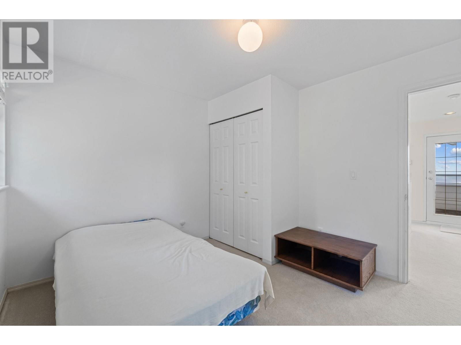 5275 MCKEE STREET Image 22