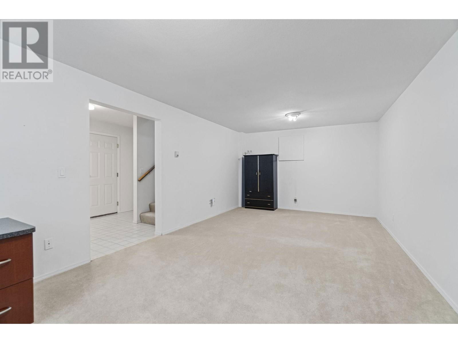 5275 MCKEE STREET Image 37
