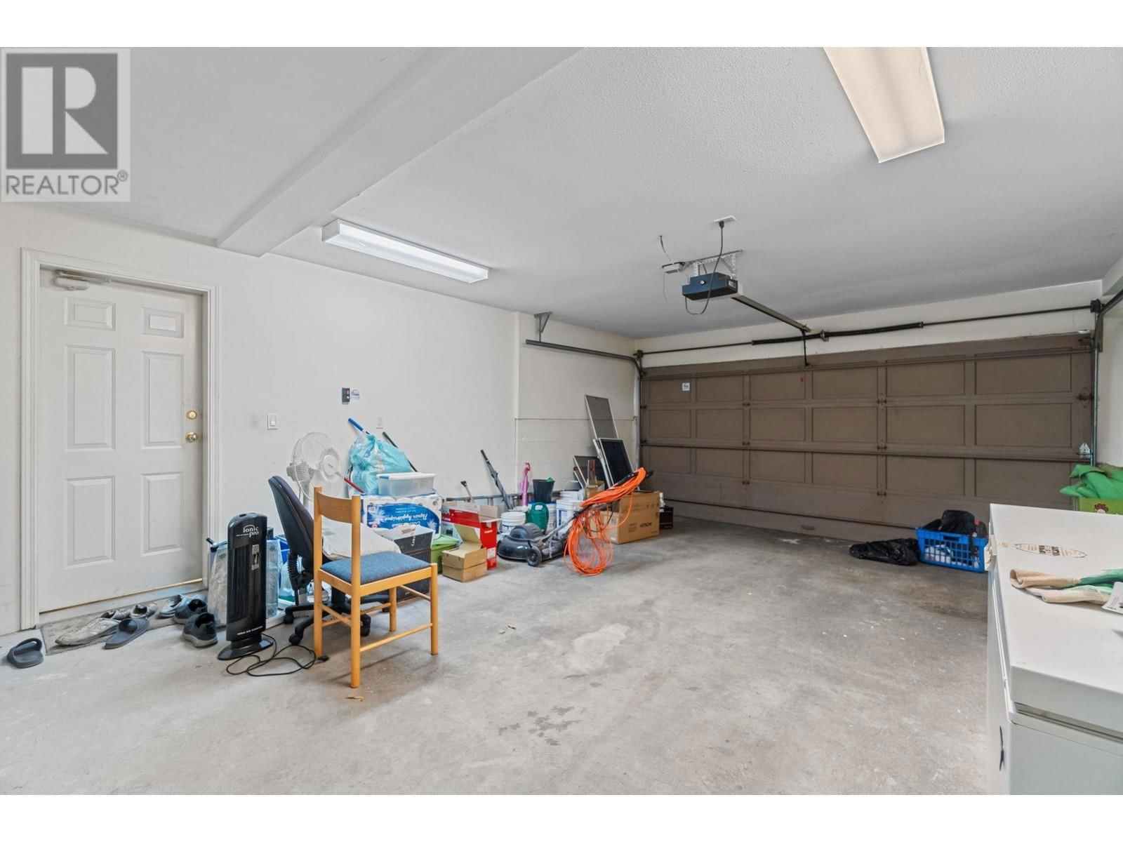 5275 MCKEE STREET Image 39