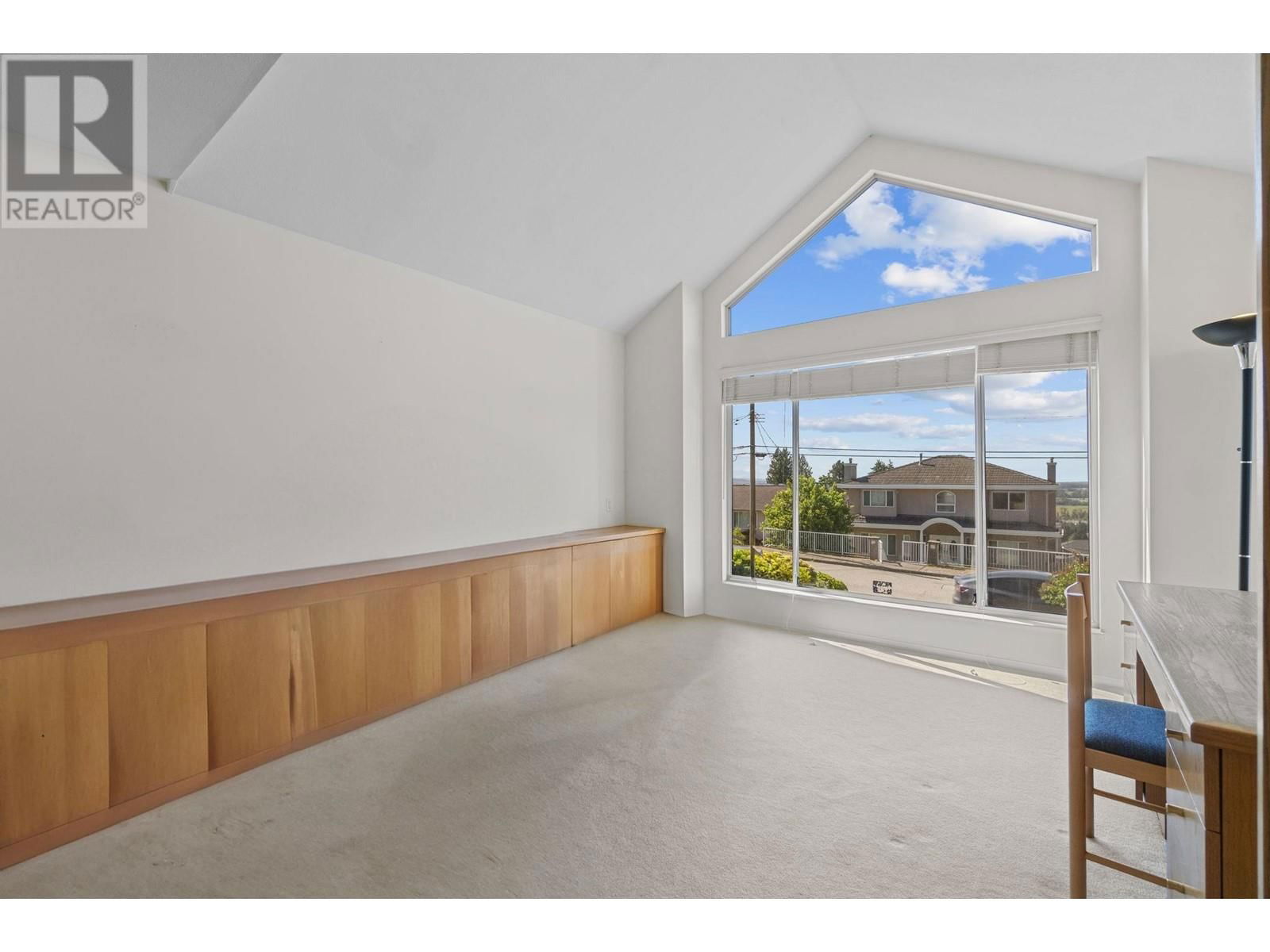 5275 MCKEE STREET Image 5