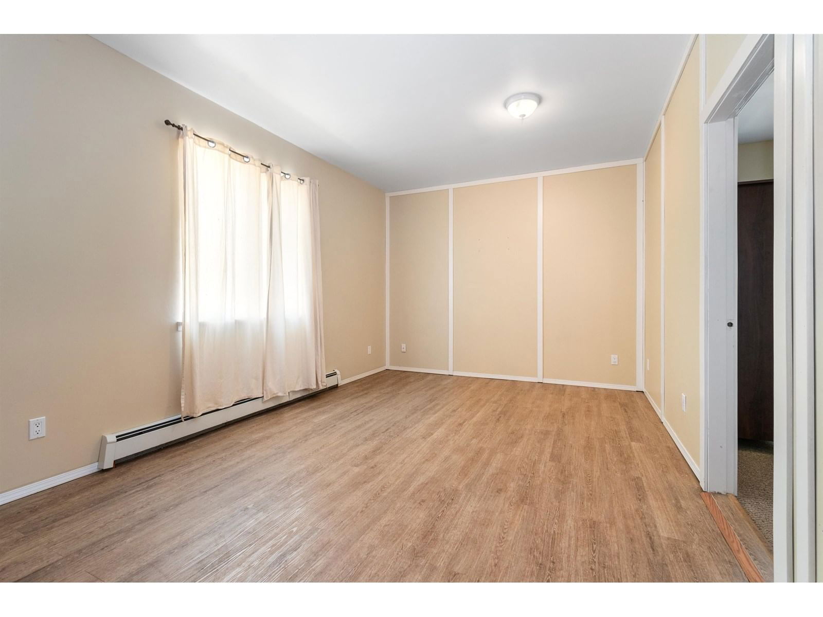 46623 FIRST AVENUE Image 18