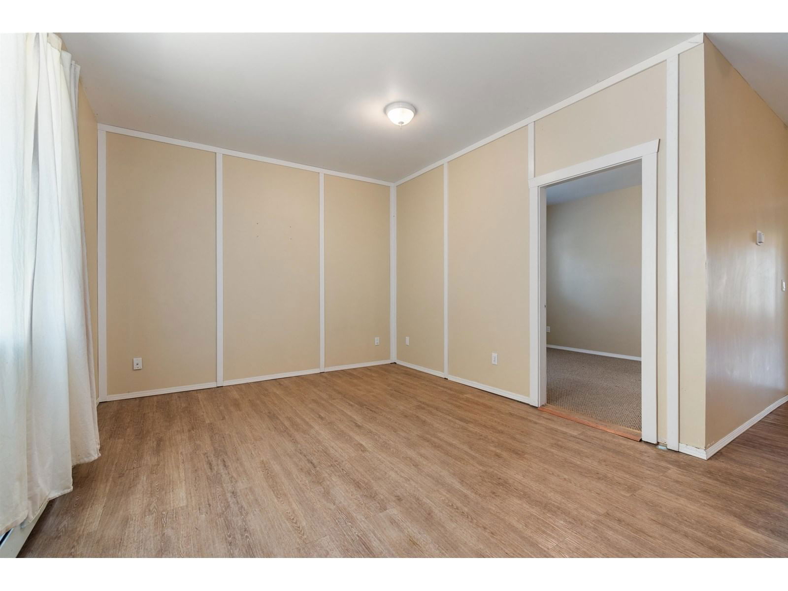 46623 FIRST AVENUE Image 19