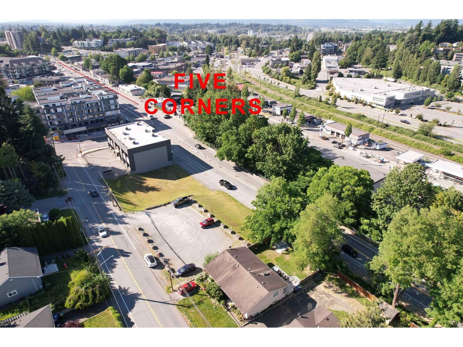2353 MCKENZIE Image 1