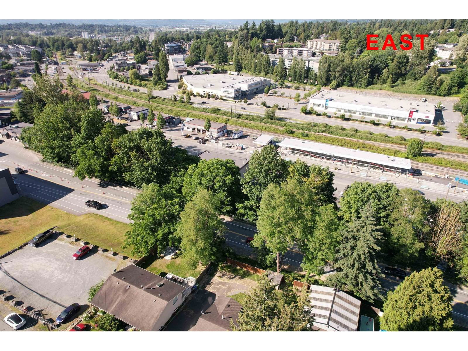 2353 MCKENZIE Image 10