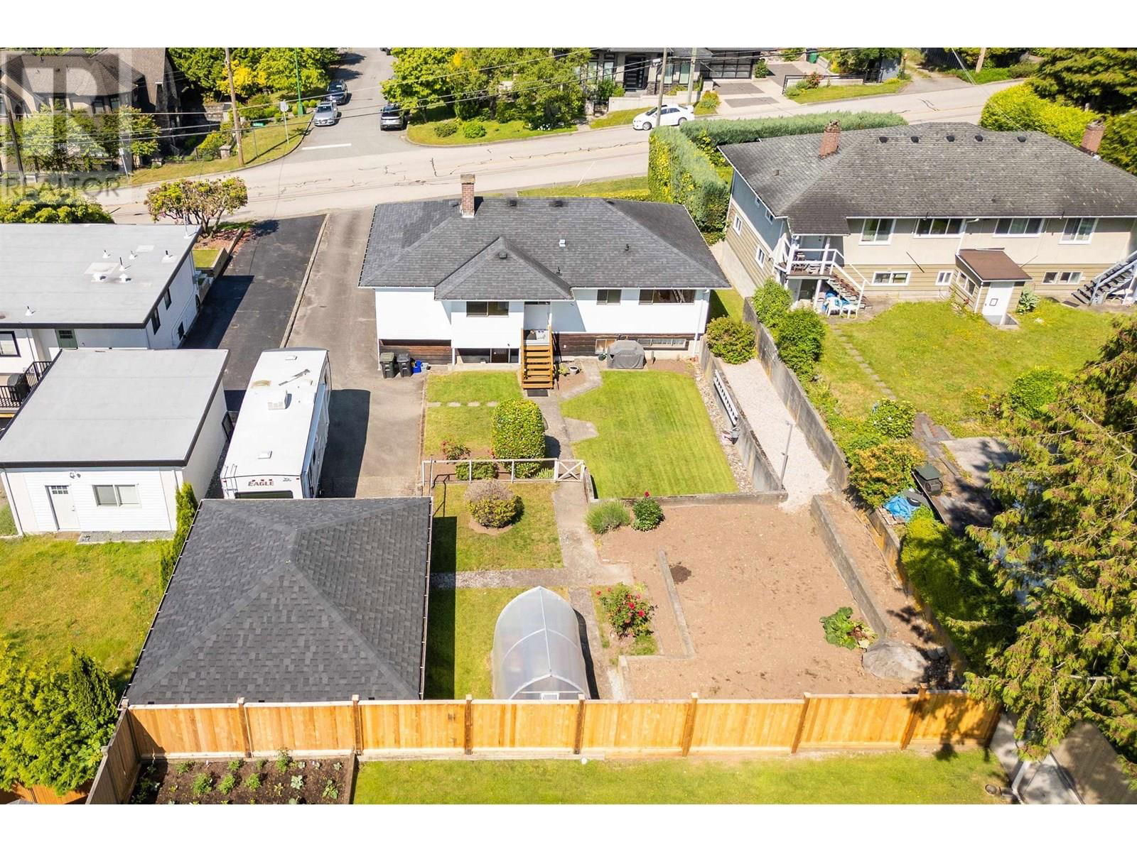 7988 SUSSEX AVENUE Image 34