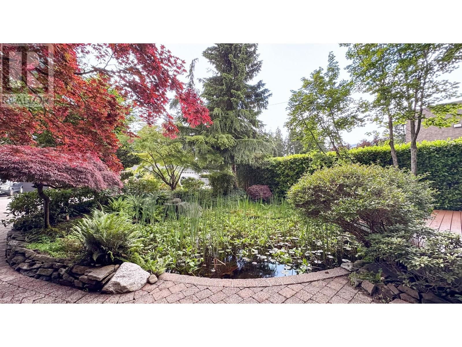 2704 KILMARNOCK CRESCENT Image 39
