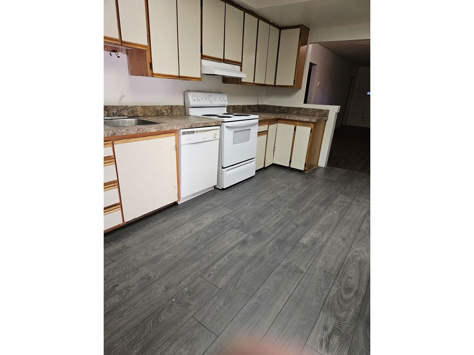 9550 YOUNG ROAD Image 8