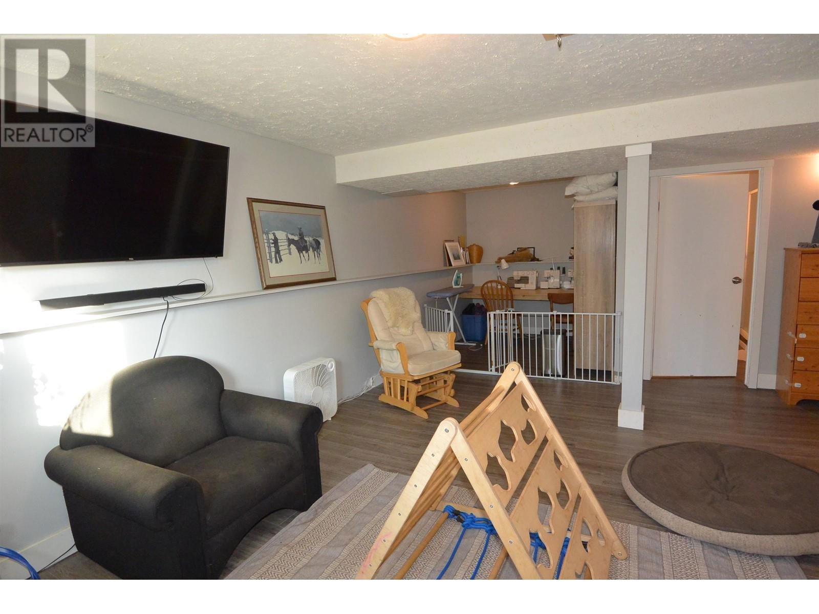 1461 WILLOW STREET Image 18