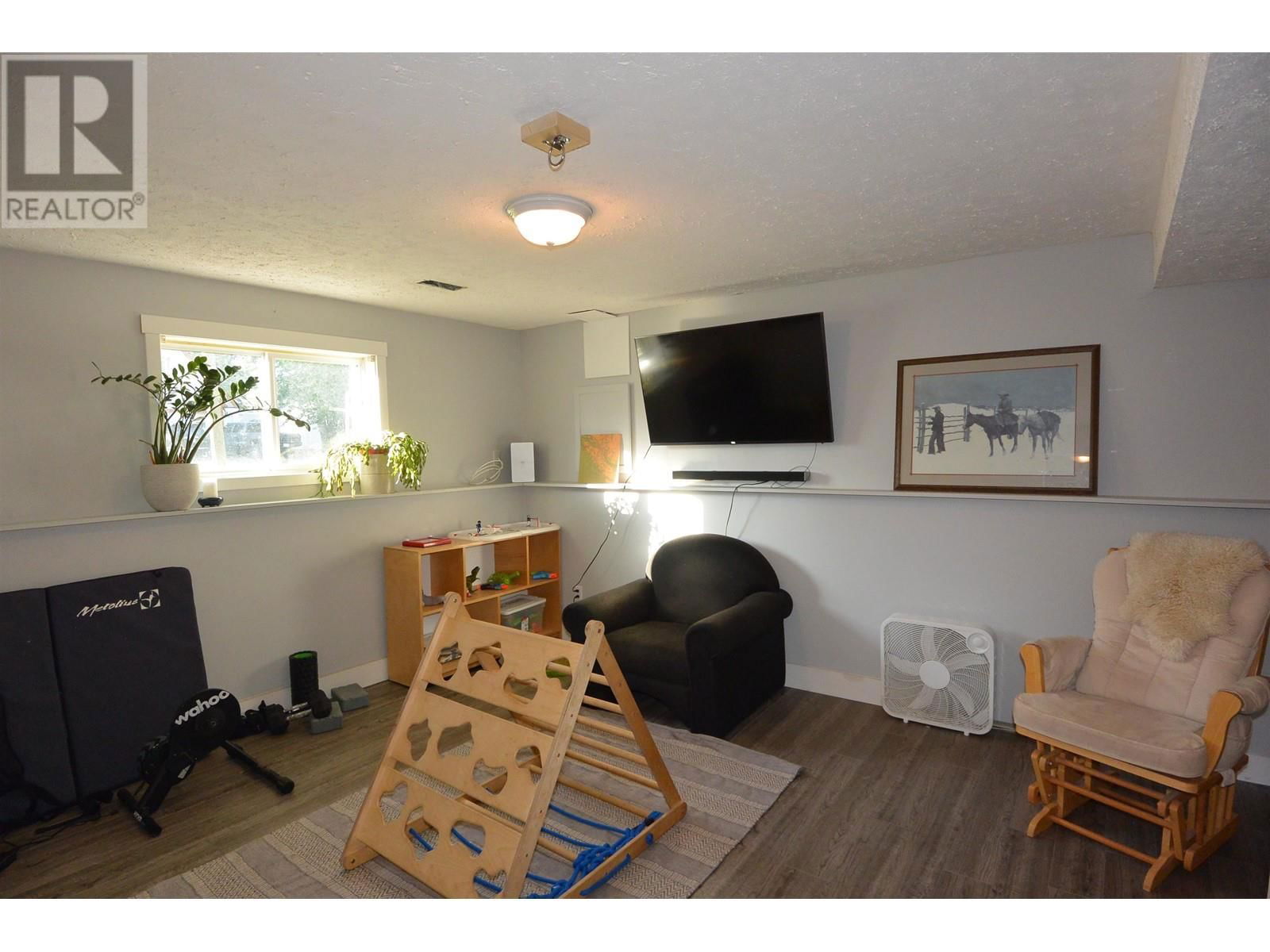 1461 WILLOW STREET Image 19