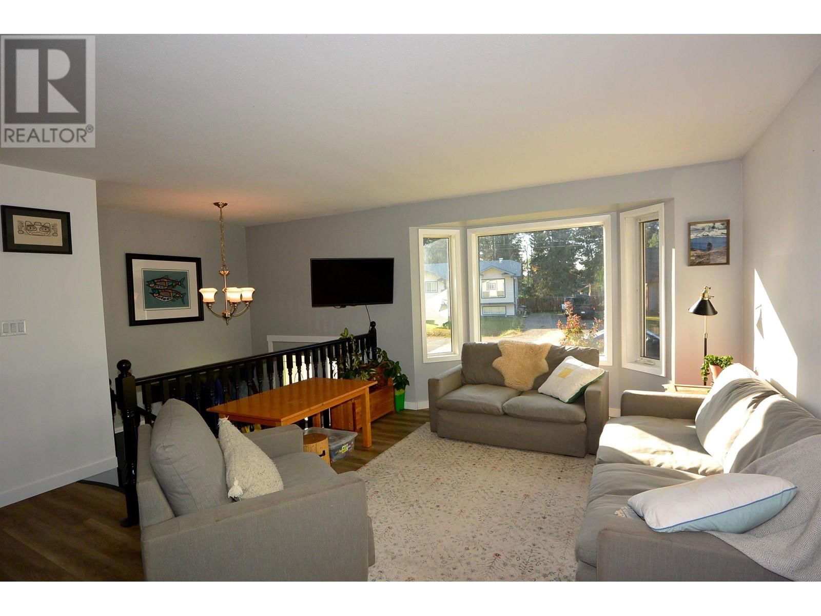 1461 WILLOW STREET Image 7