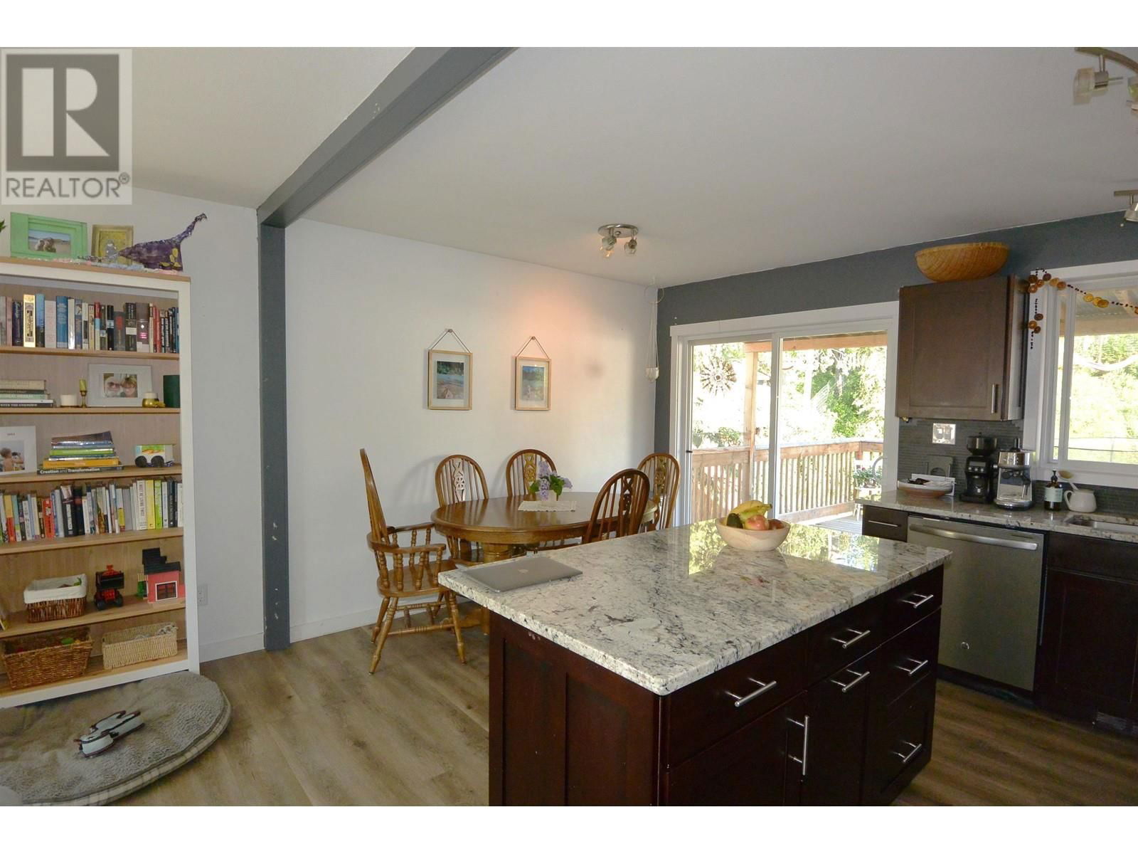 1461 WILLOW STREET Image 9