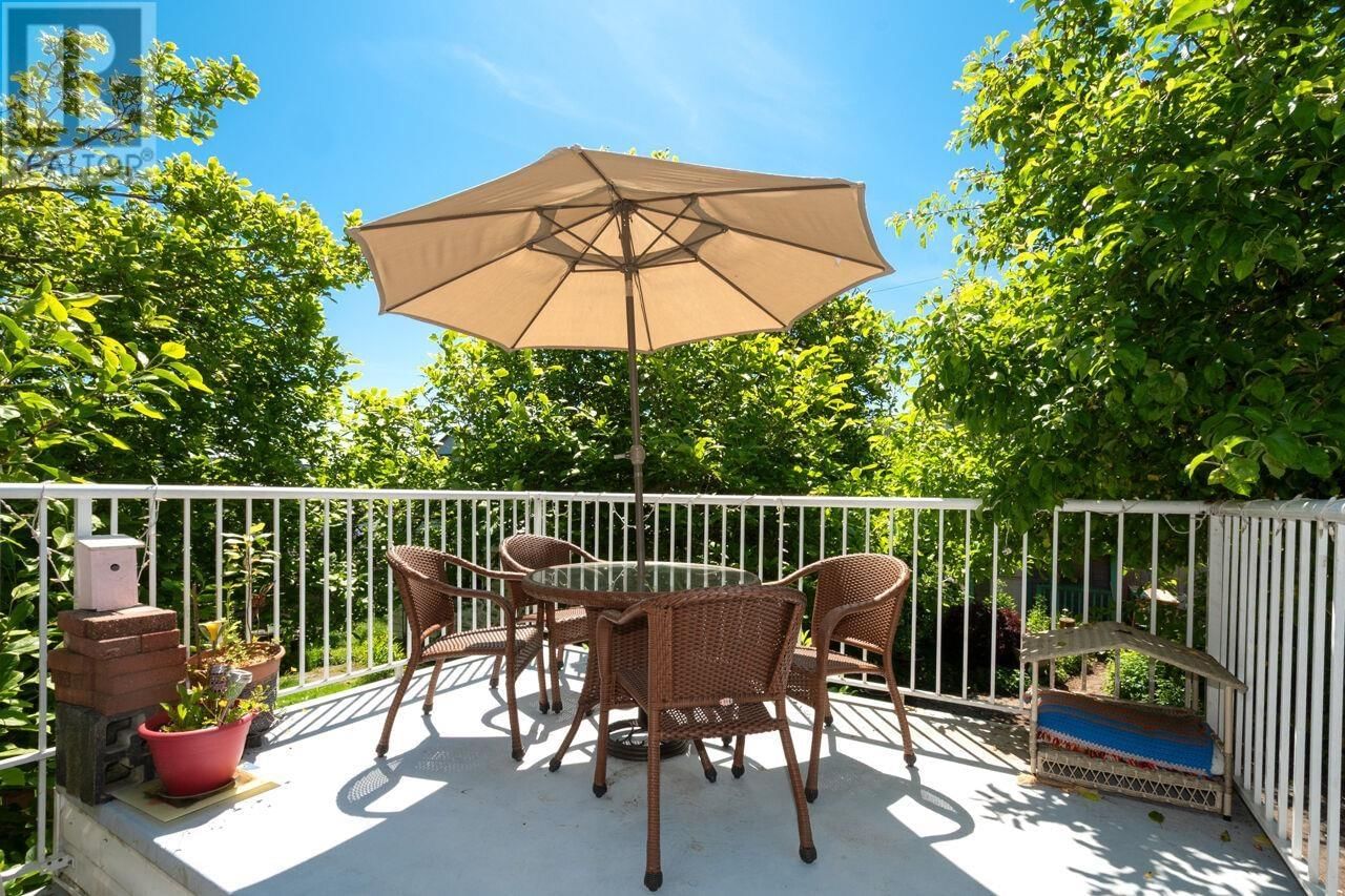 2856 TRINITY STREET Image 11