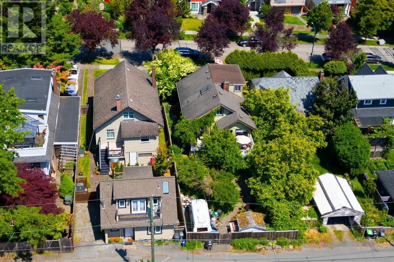 2856 TRINITY STREET Image 21