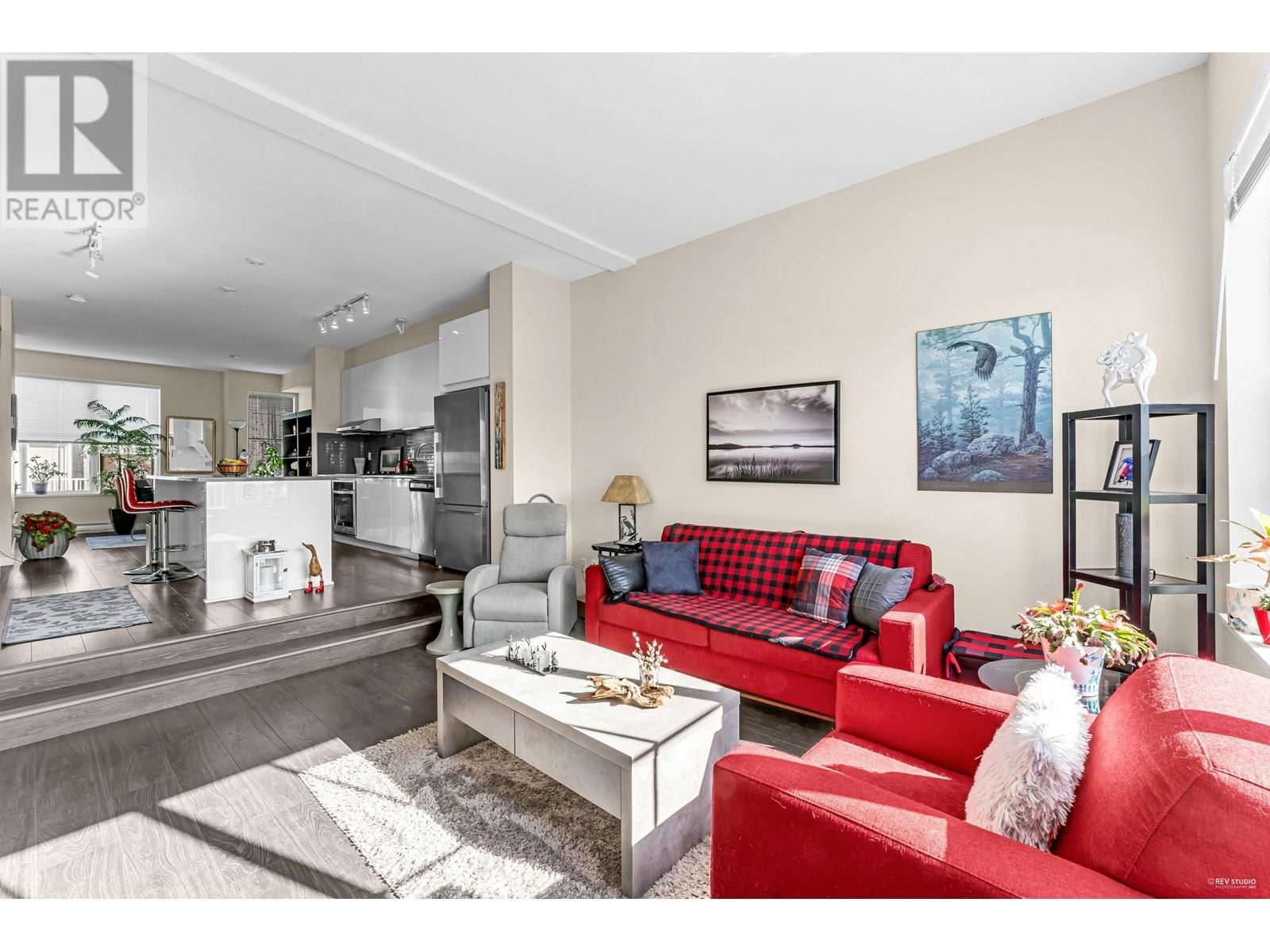 78 - 5550 ADMIRAL WAY Image 12