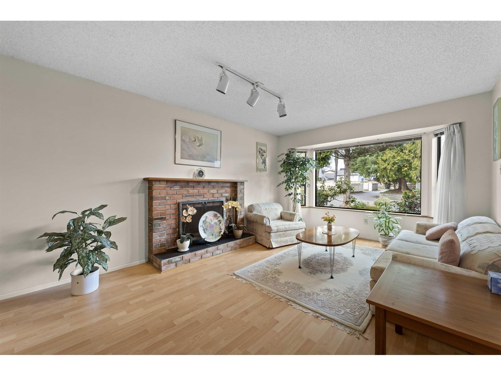 15632 98 Image 9
