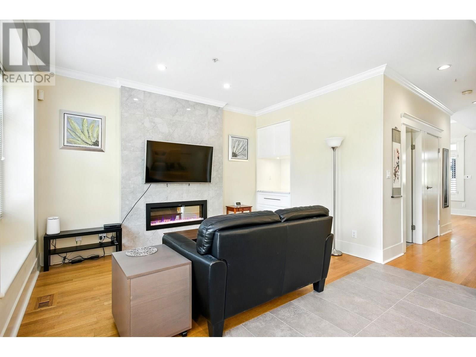 4420 COLLINGWOOD STREET Image 12