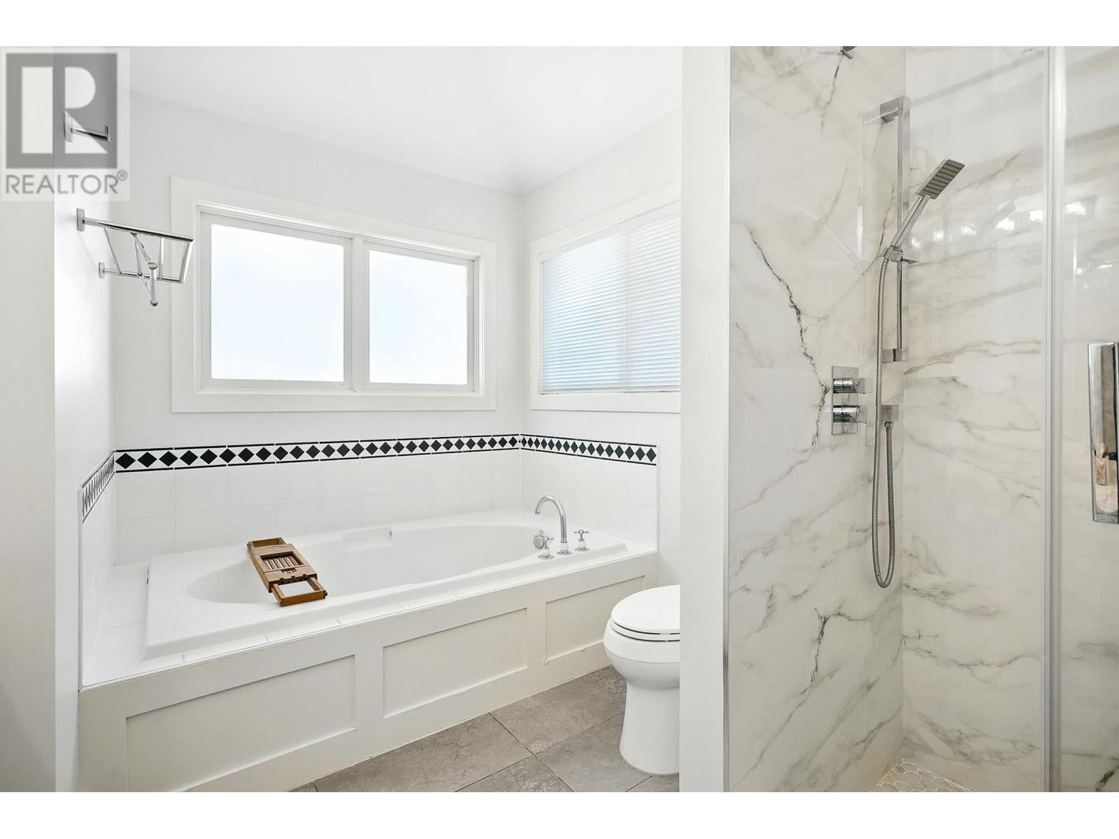 4420 COLLINGWOOD STREET Image 17