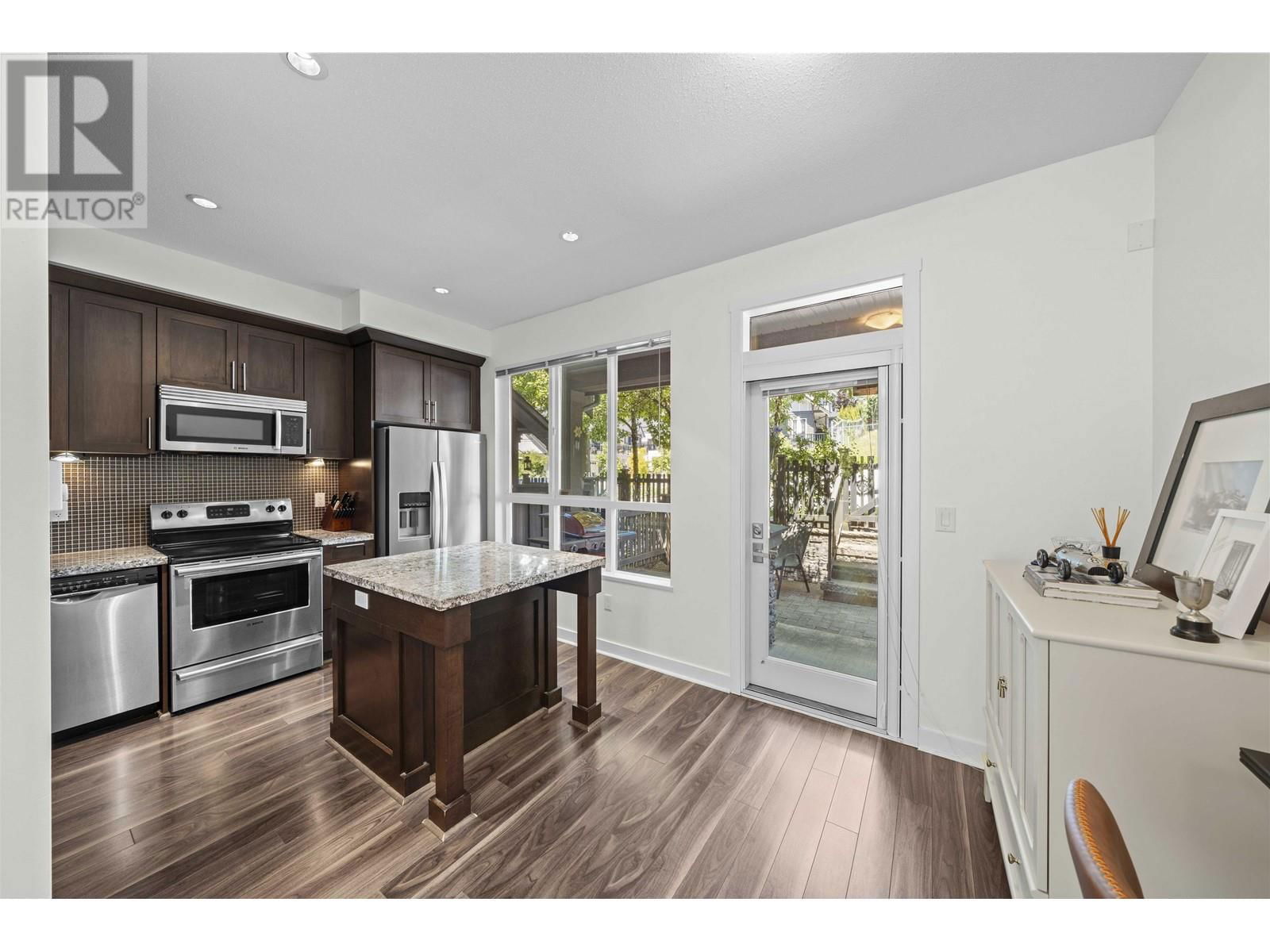 108 - 1480 SOUTHVIEW STREET Image 3