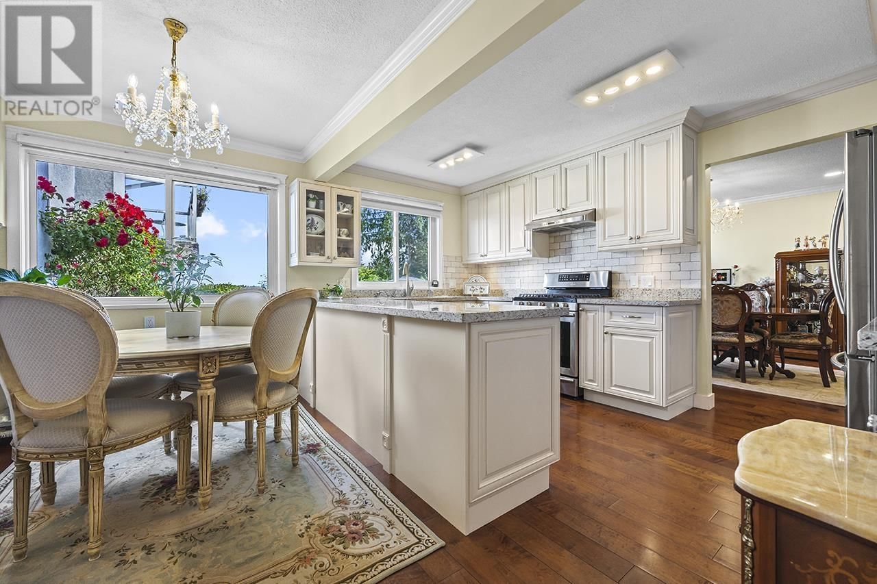 317 HICKEY DRIVE Image 18