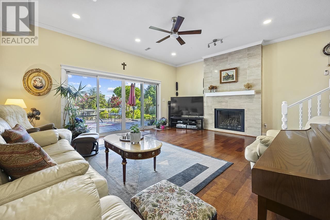 317 HICKEY DRIVE Image 25