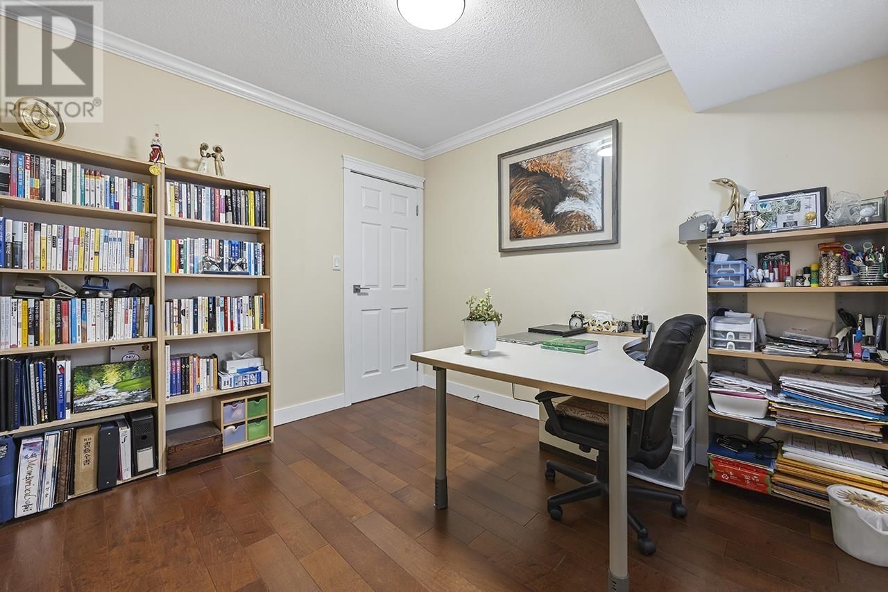 317 HICKEY DRIVE Image 27