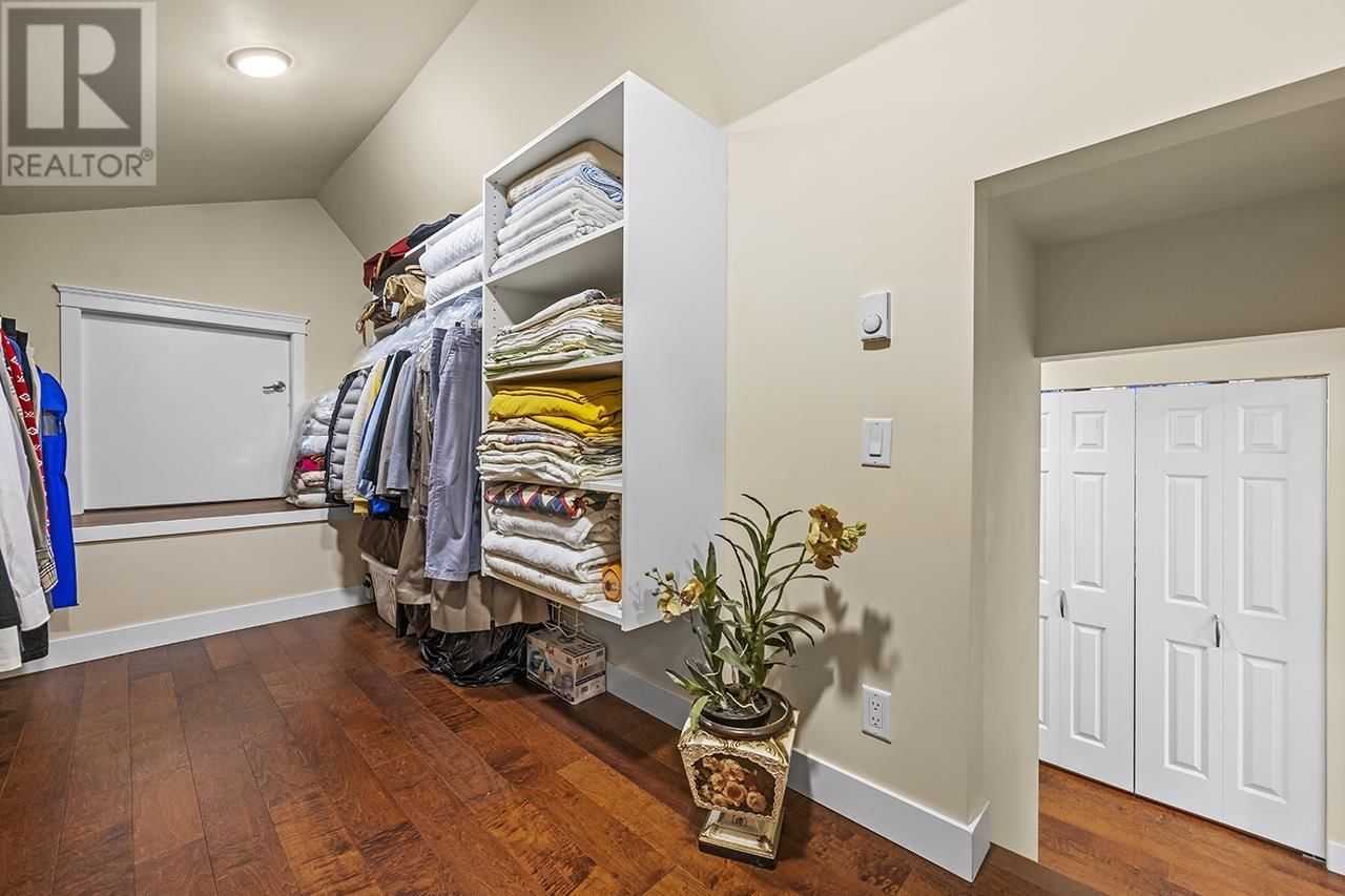 317 HICKEY DRIVE Image 36