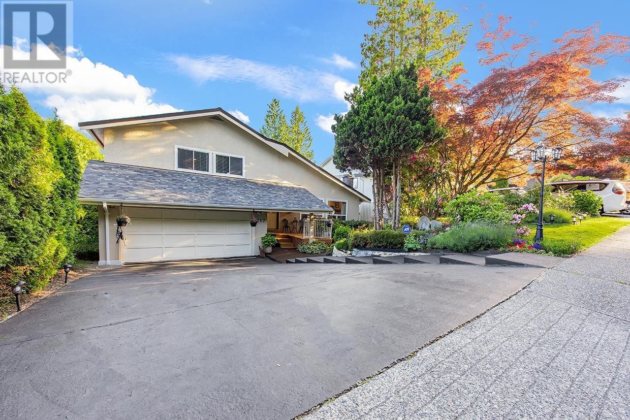 317 HICKEY DRIVE Image 5