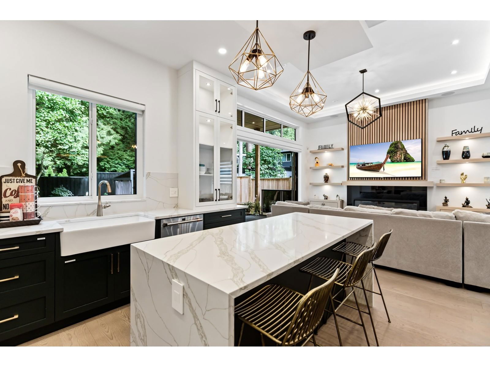 5673 FAIRLIGHT Image 11