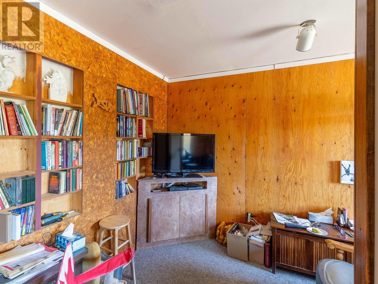 11230 SPRUCE ROAD Image 11