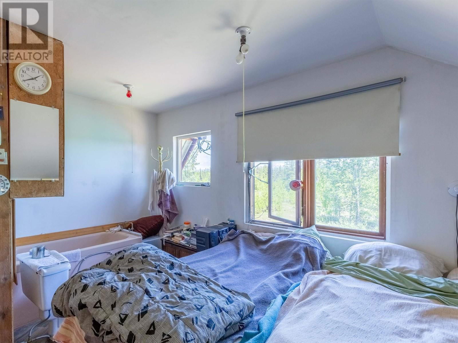 11230 SPRUCE ROAD Image 17