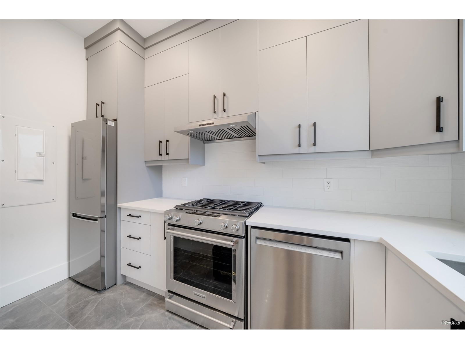 6366 193B Image 17