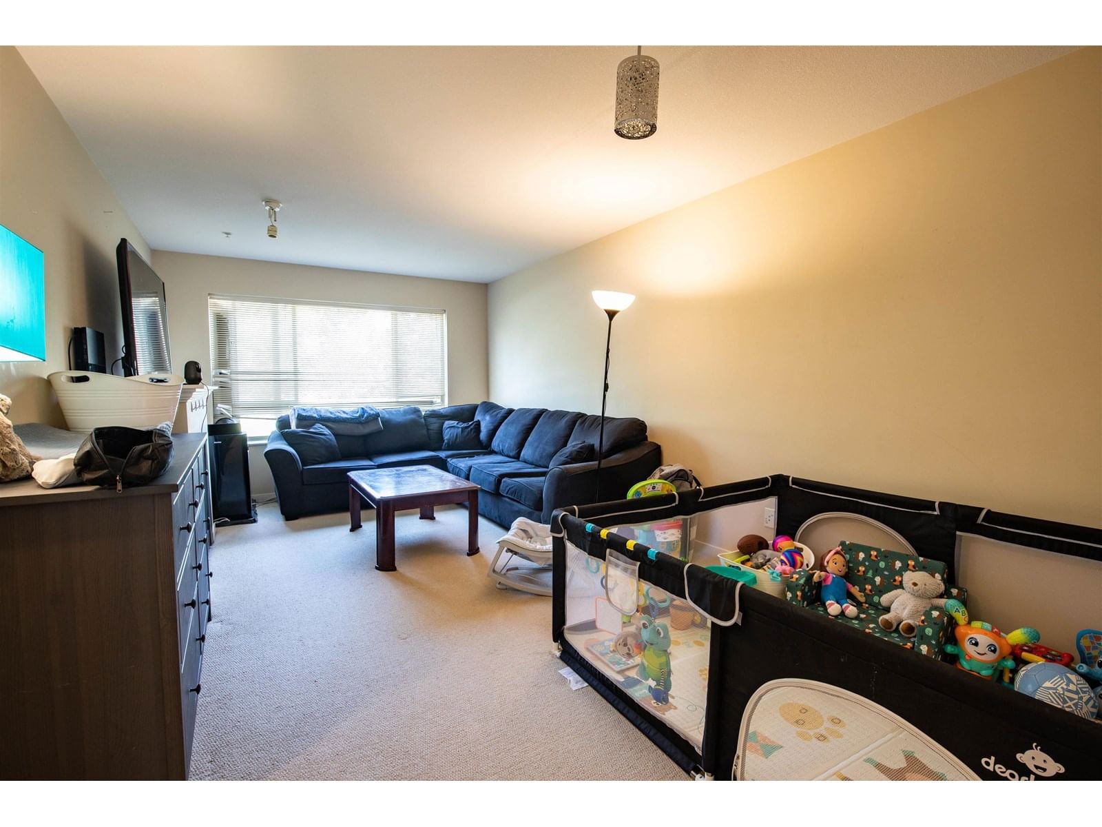 26 - 5388 201A Image 7