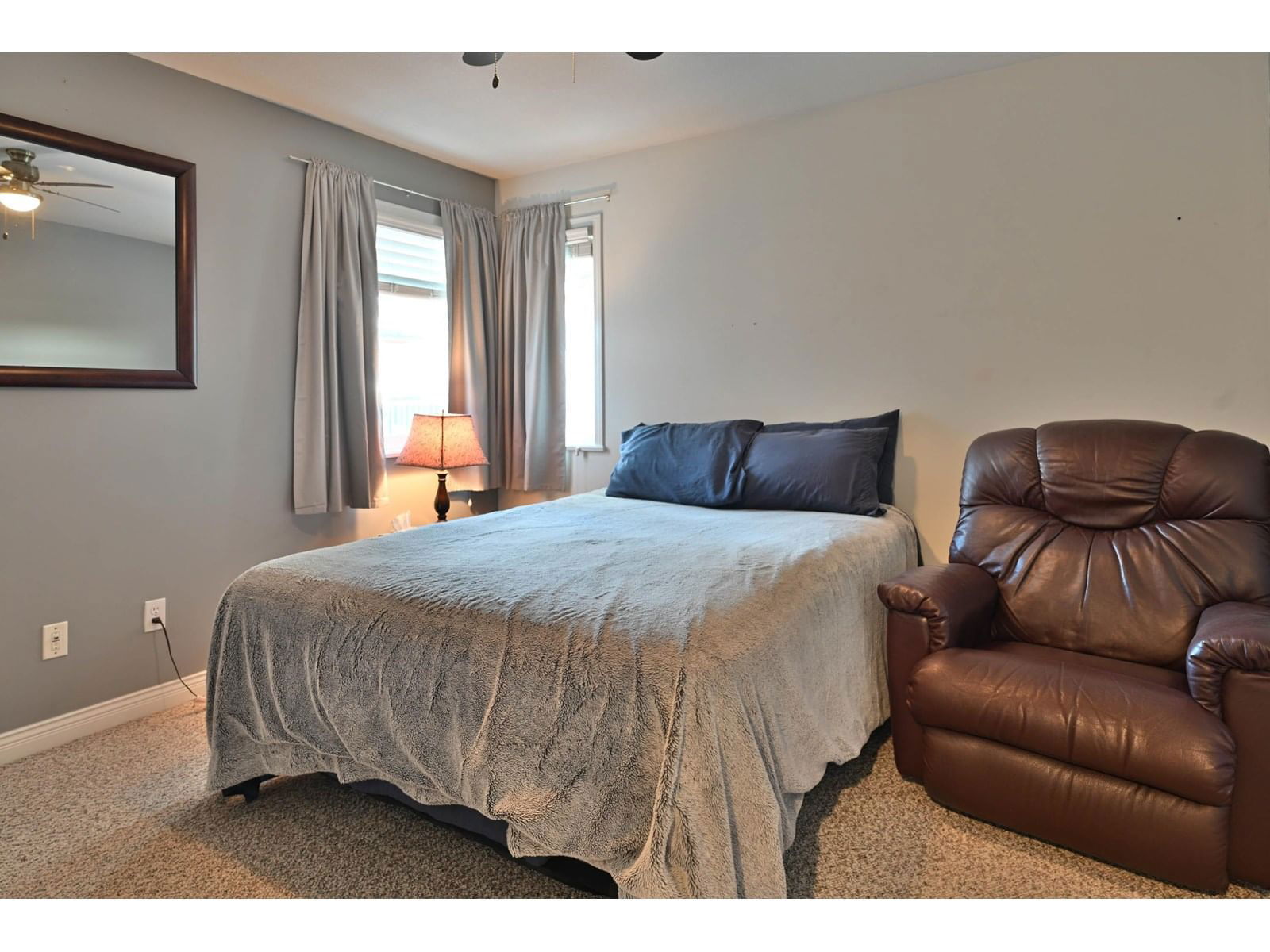 18863 64A Image 8