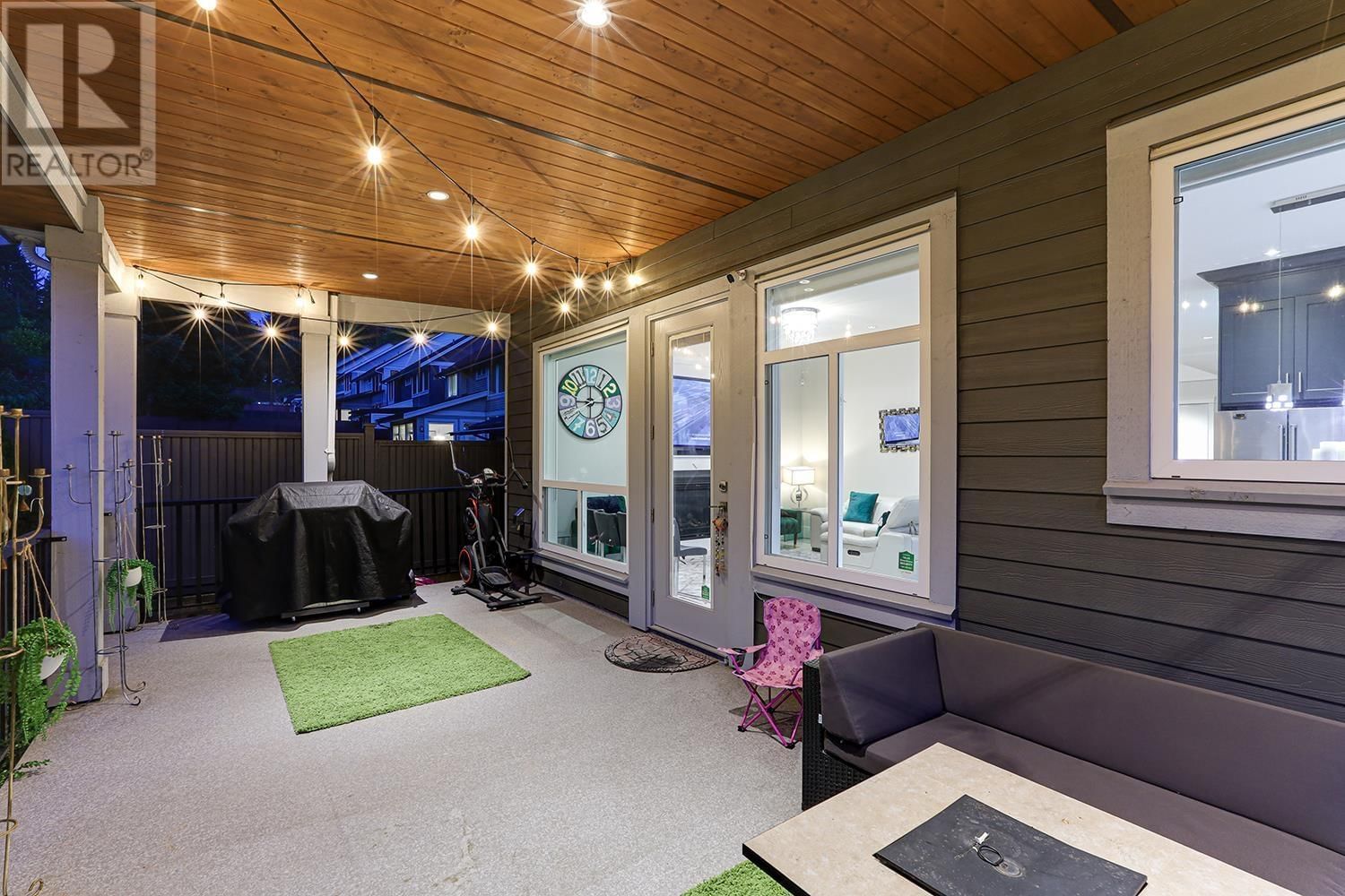 3399 DERBYSHIRE AVENUE Image 32