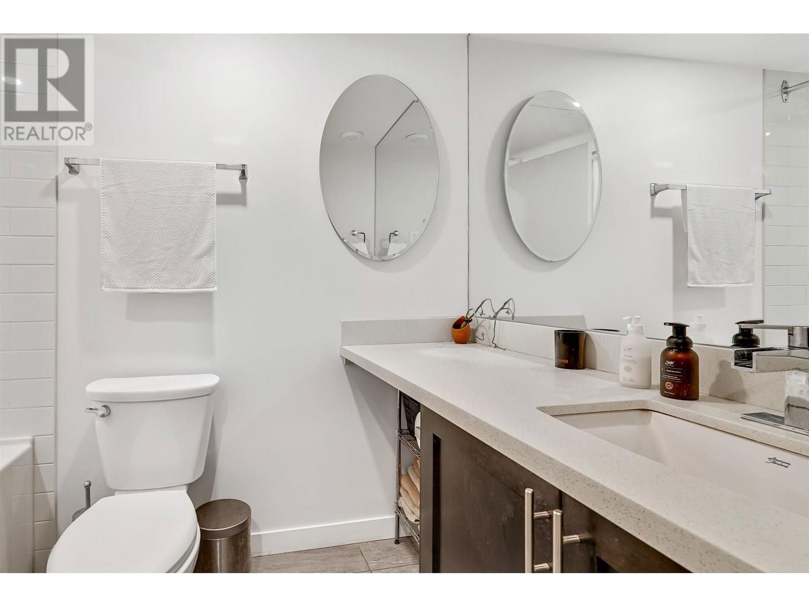302 - 357 2ND STREET Image 18