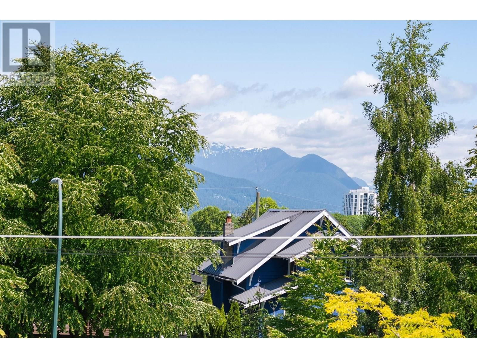 4334 ST. CATHERINES STREET Image 12