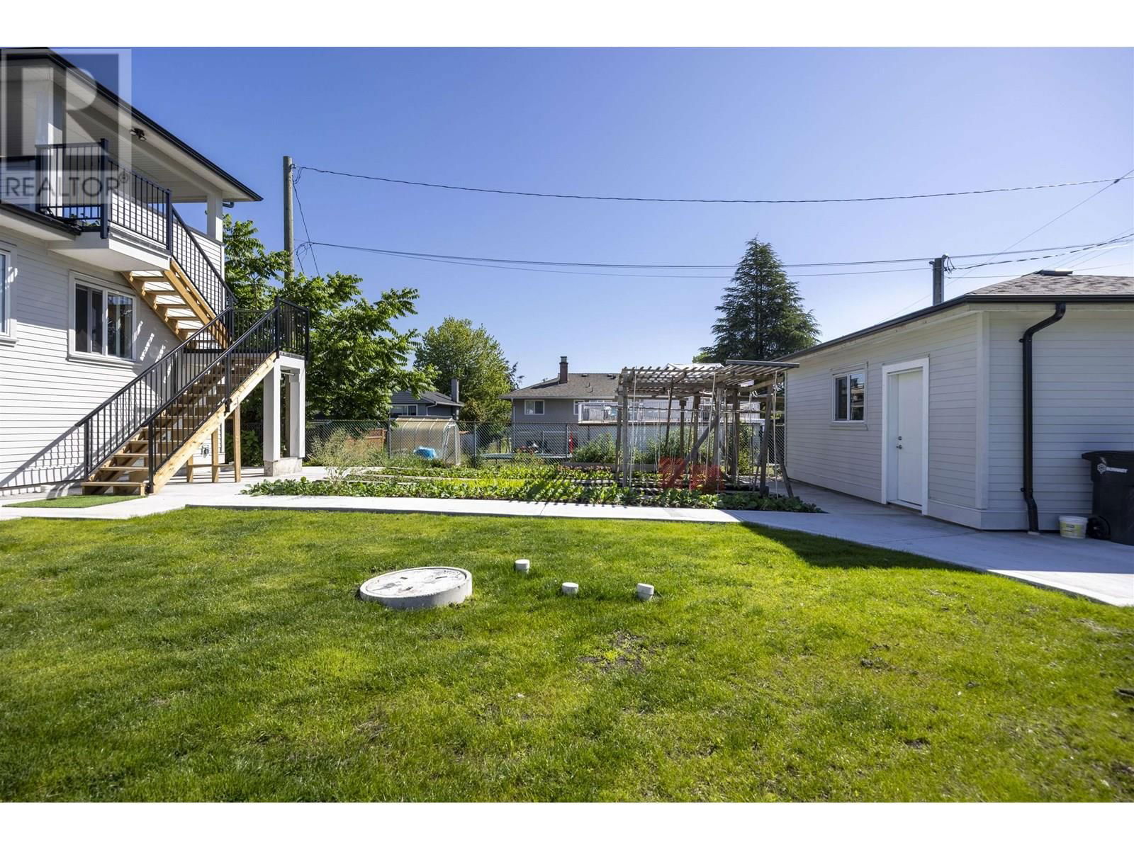 8684 12TH AVENUE Image 12