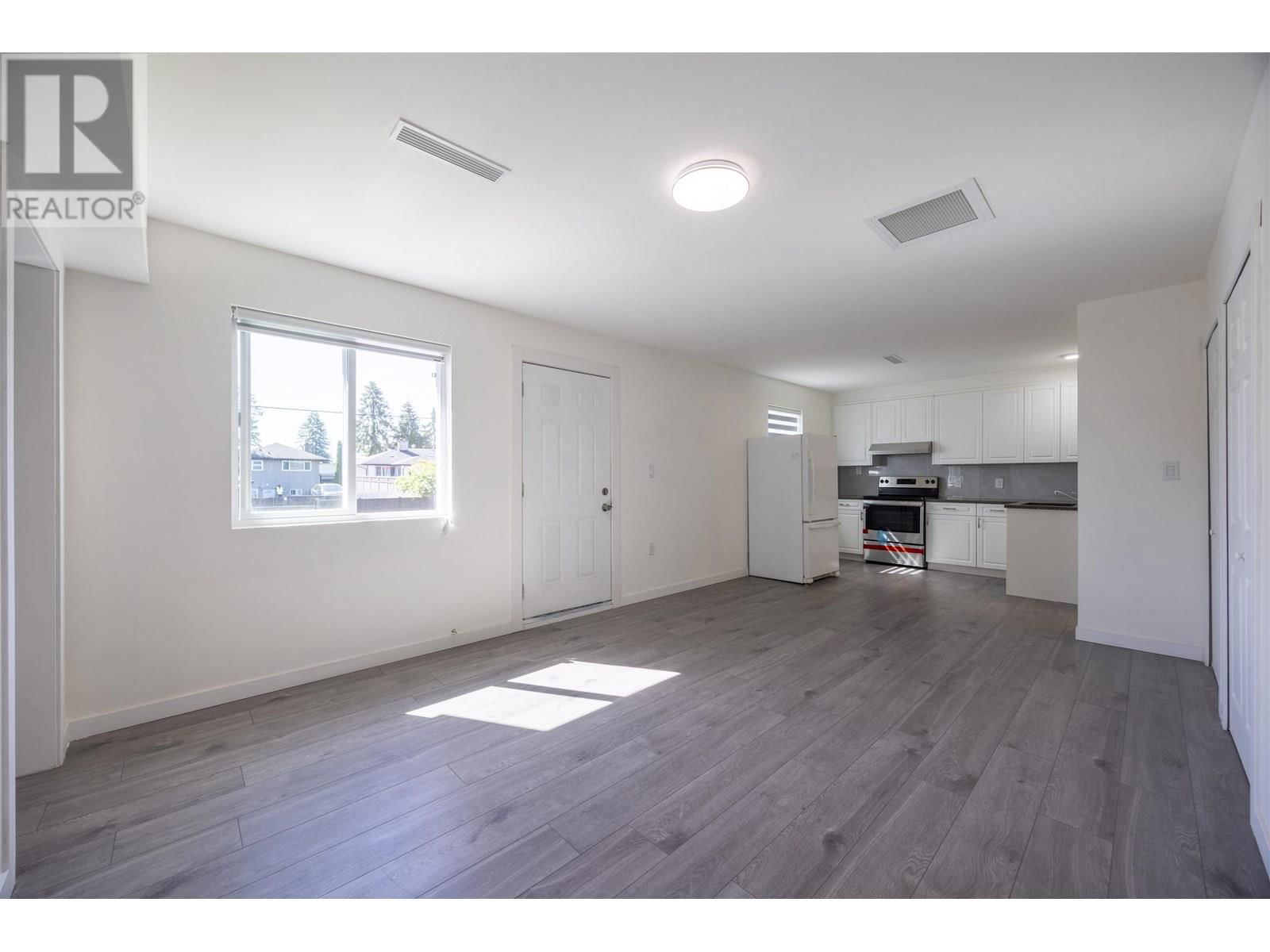8684 12TH AVENUE Image 19