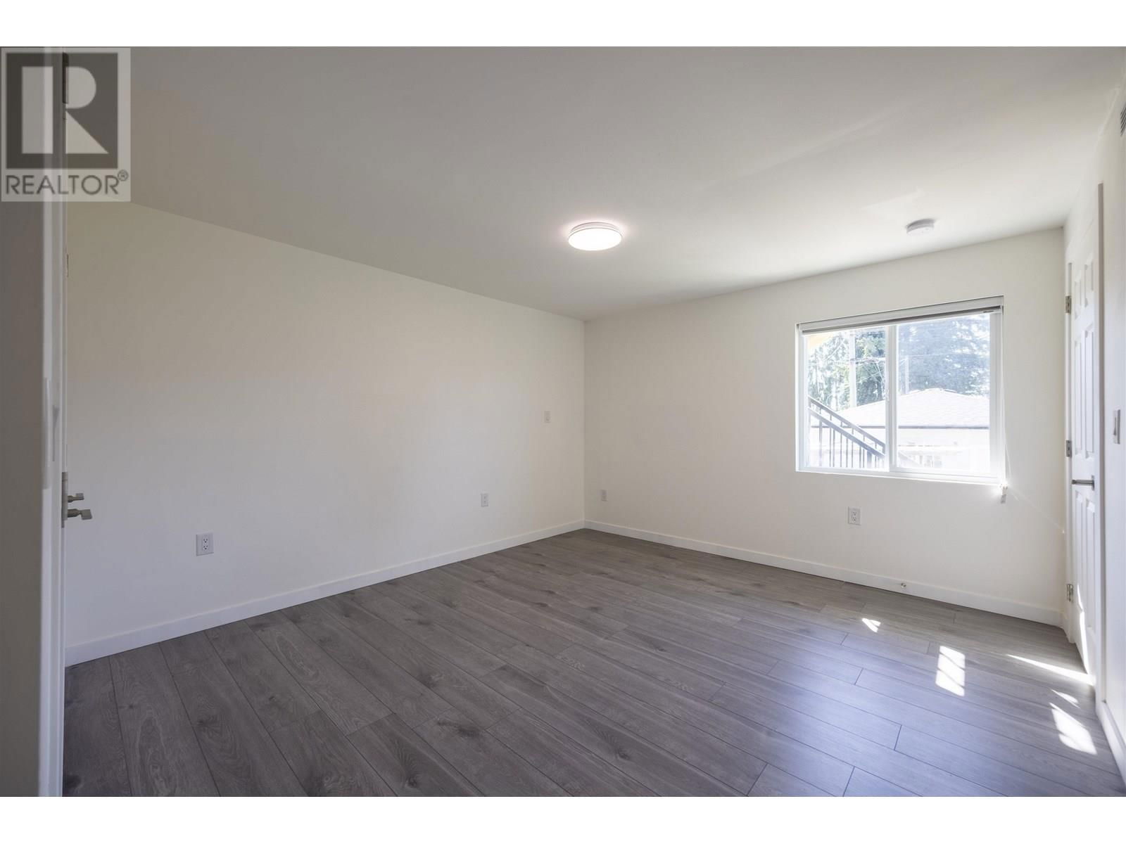 8684 12TH AVENUE Image 21