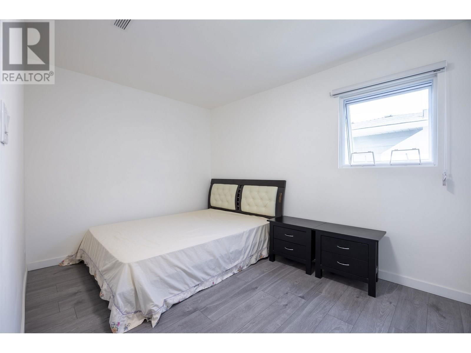 8684 12TH AVENUE Image 28