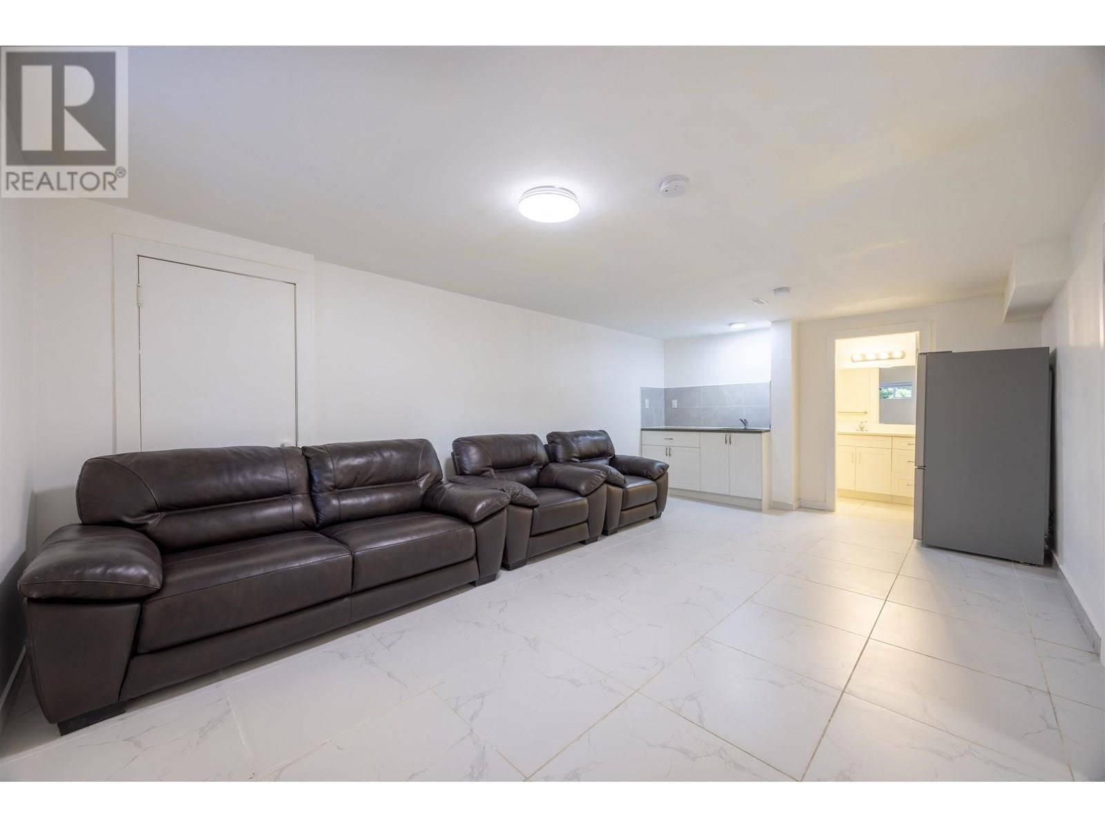 8684 12TH AVENUE Image 32