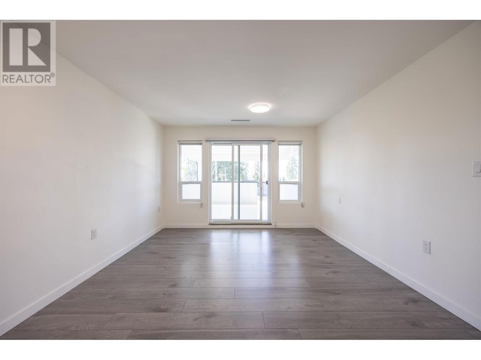 8684 12TH AVENUE Image 36